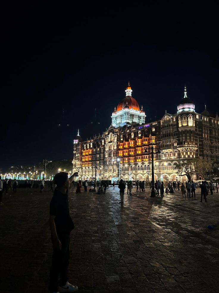 Mumbai Nightlife Tour